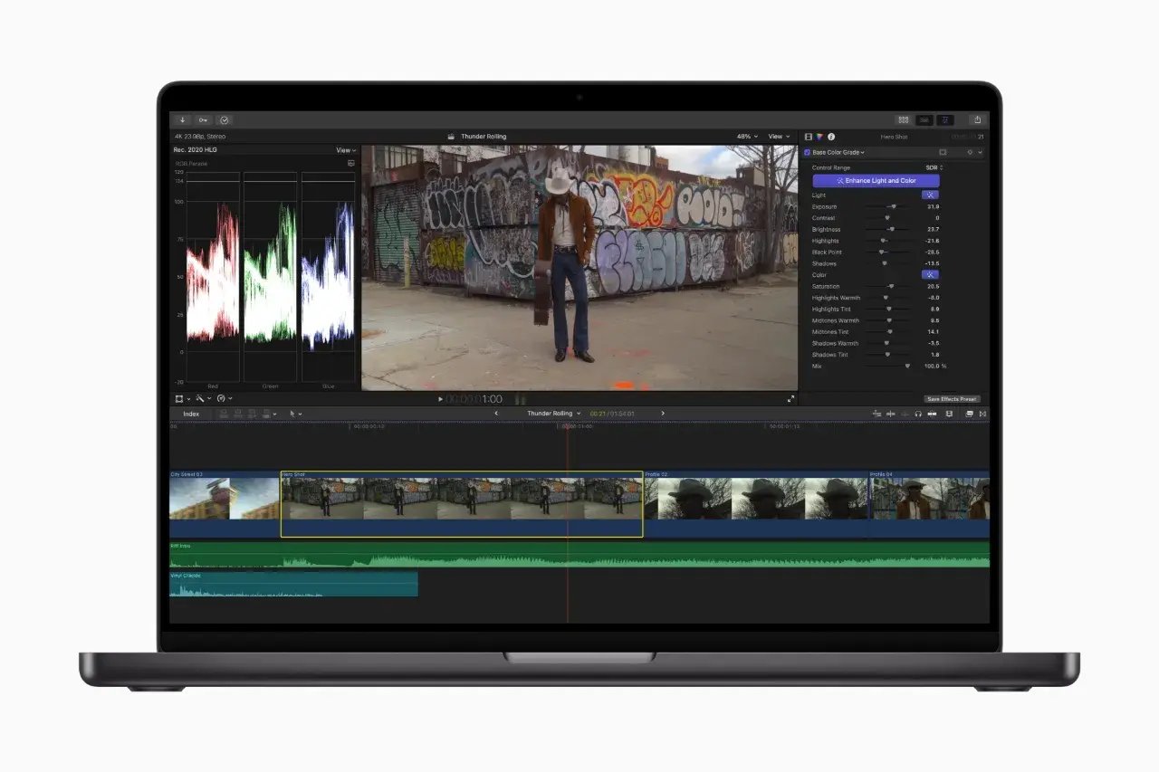 Apple-Final-Cut-Pro-for-Mac-10-8-Enhance-Light-and-Color-240507