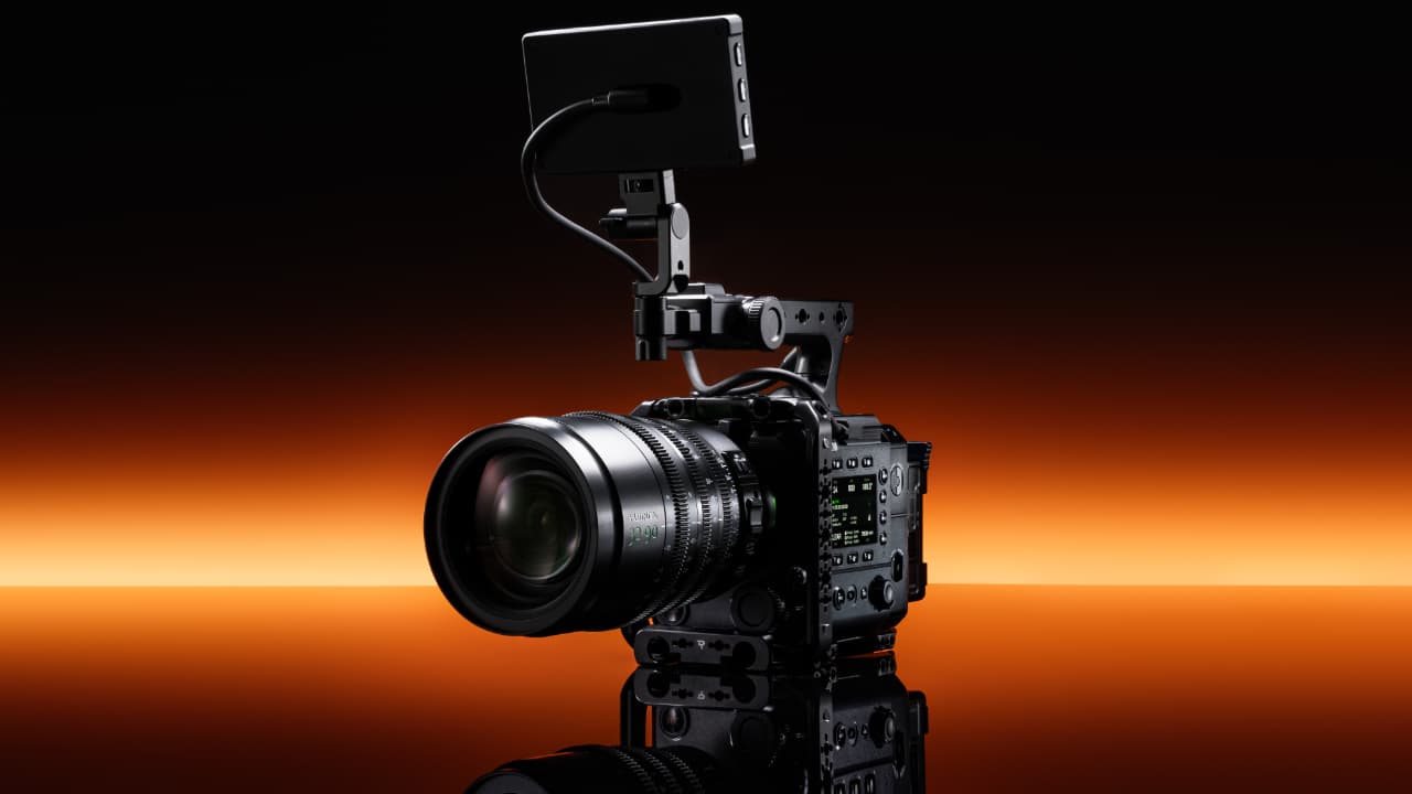 FUJIFILM GFX ETERNA 55