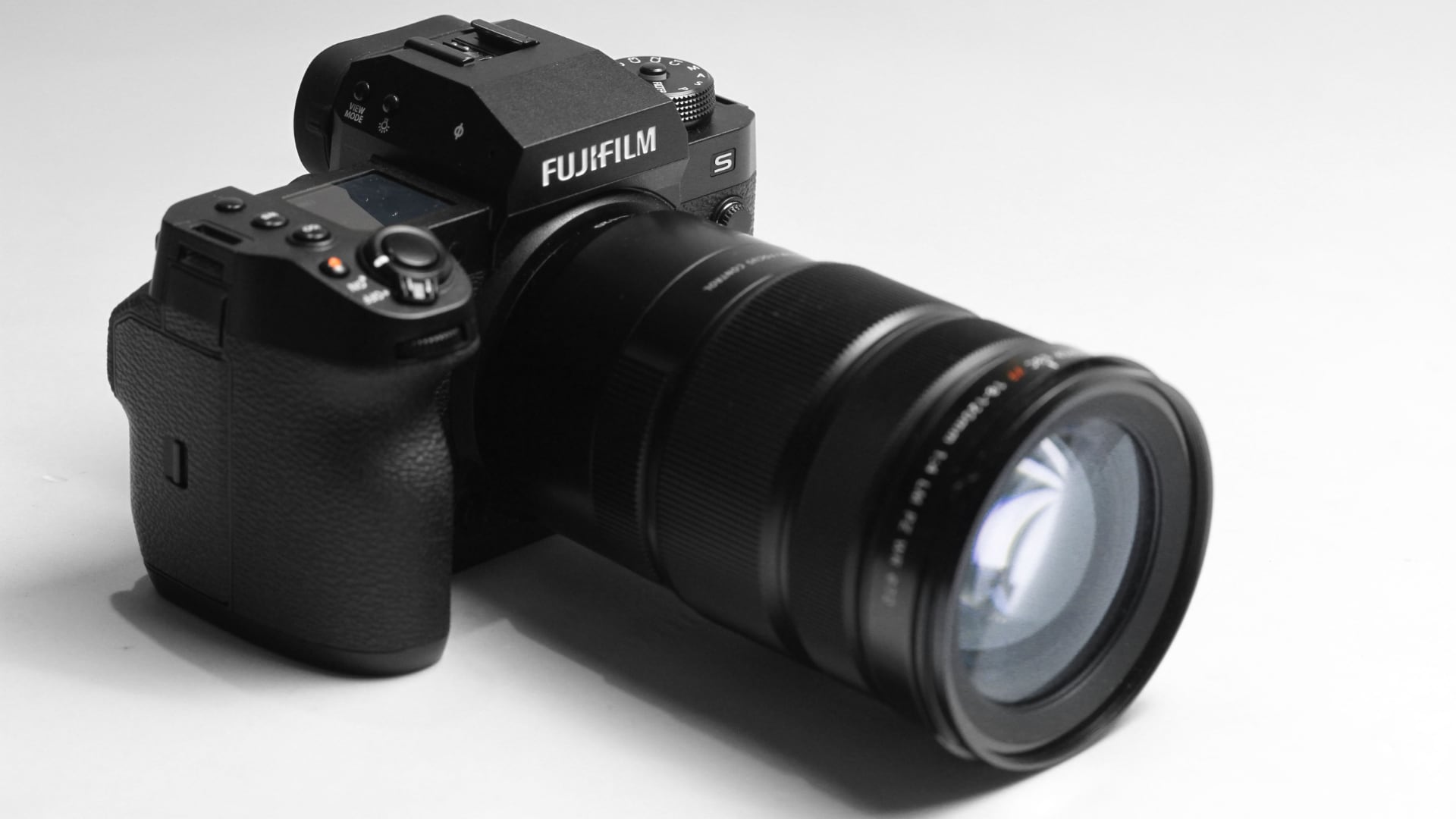 Fujifilm XH2S reviewed a lot of camera for the money