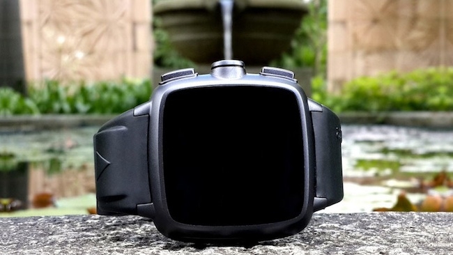 Truly smart - Omate's new baby is 3G-capable Omate