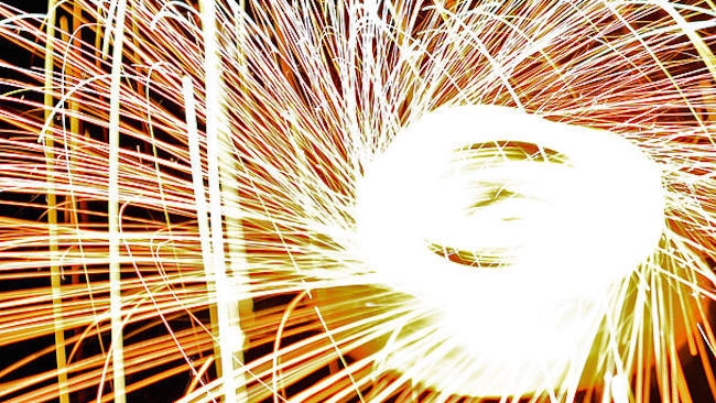 Wire wool + vintage fan blade = sparks Shanks FX