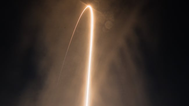 Antares rocked launch long exposure Jardeon