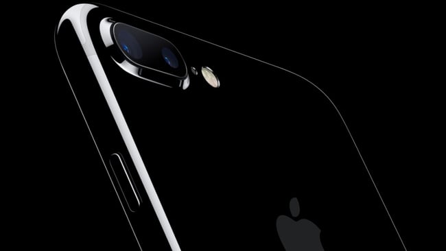 The Camera Eye: The 7 Plus' new camera set-up Apple