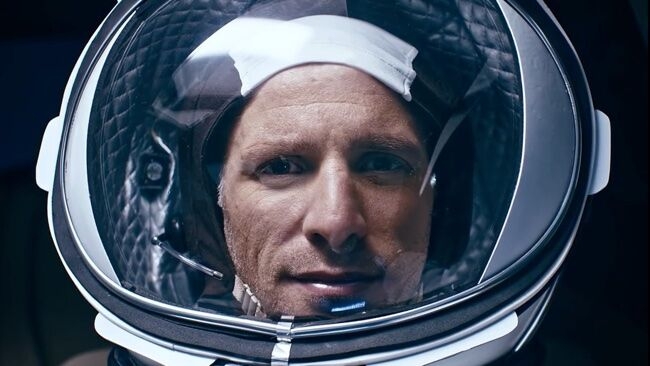 The role of a colourist Mitsubishi