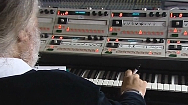 Vangelis plays an orchestra Vangelis