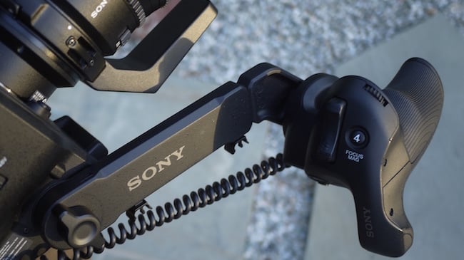 Fig_4_Sony_FS7K_Grip__Handle2.jpg