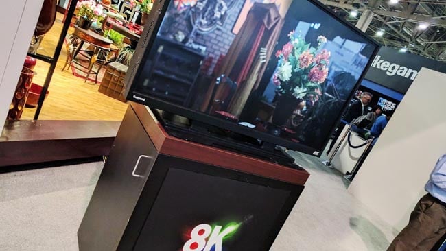 Ikegami 8K displays 