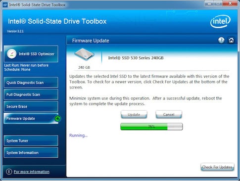 Intel_SSD_Toolbox_updating.jpg