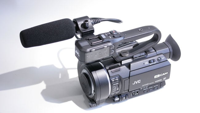 JVC_GY-LS300.JPG