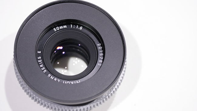 Many_medium-focal-length_lenses_such_as_this_50mm_1.8_are_both_fast_and_affordable._Notice_the_large_entrance_pupil.JPG