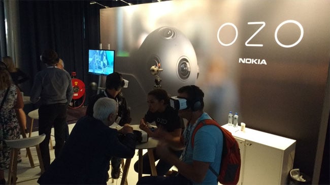 Users_try_out_the_Samsung_Gear_VR_in_conjunction_with_Nokias_OZO_VR_camera_at_IBC_2016.jpg