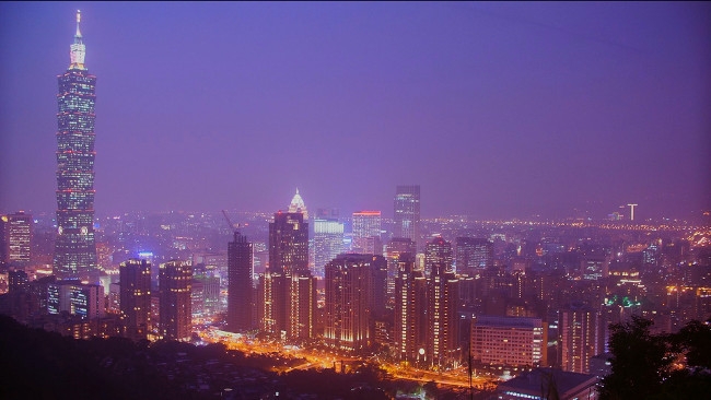 'Taipei 101' dominates the city skyline and is the world's 2nd tallest building RedShark News