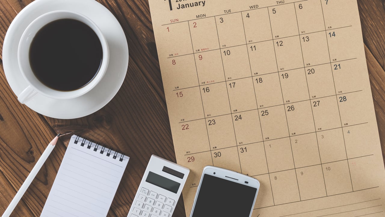 How to fill the days... Shutterstock.com