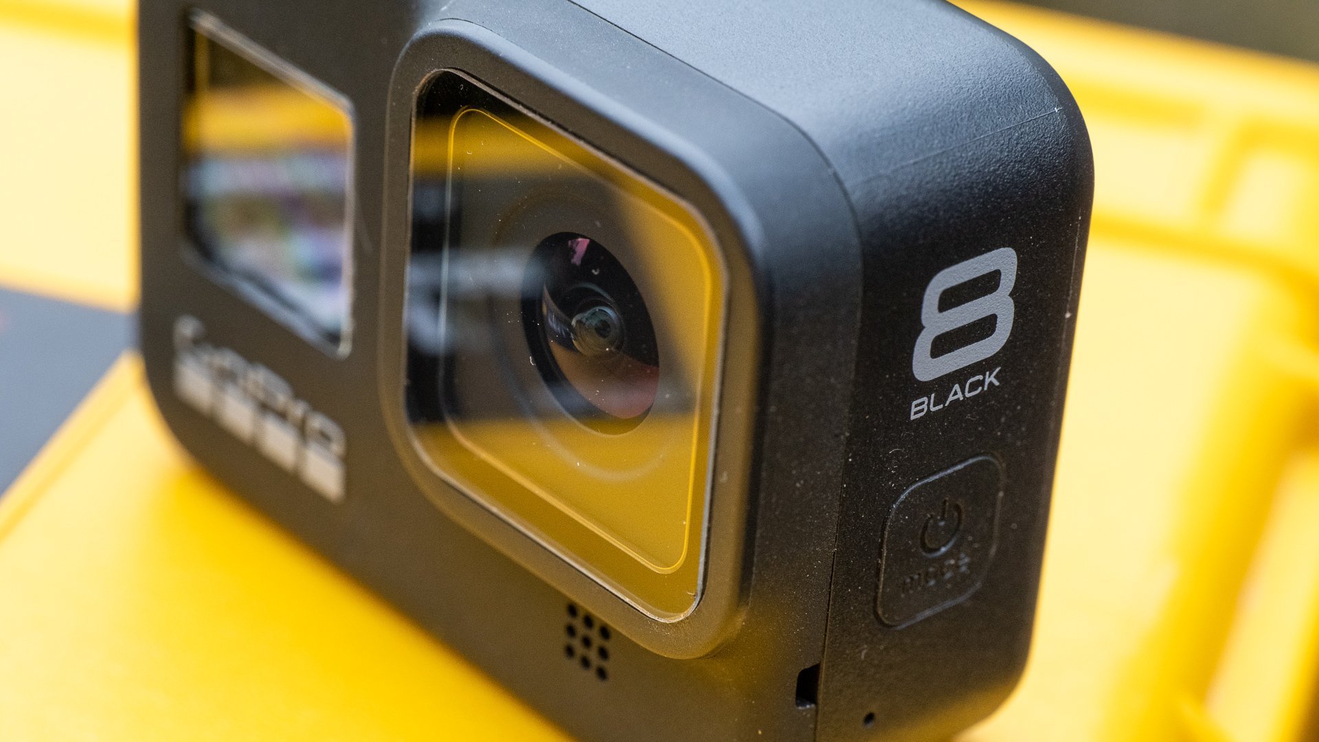 Will the King keep its throne with the HERO8 Black?