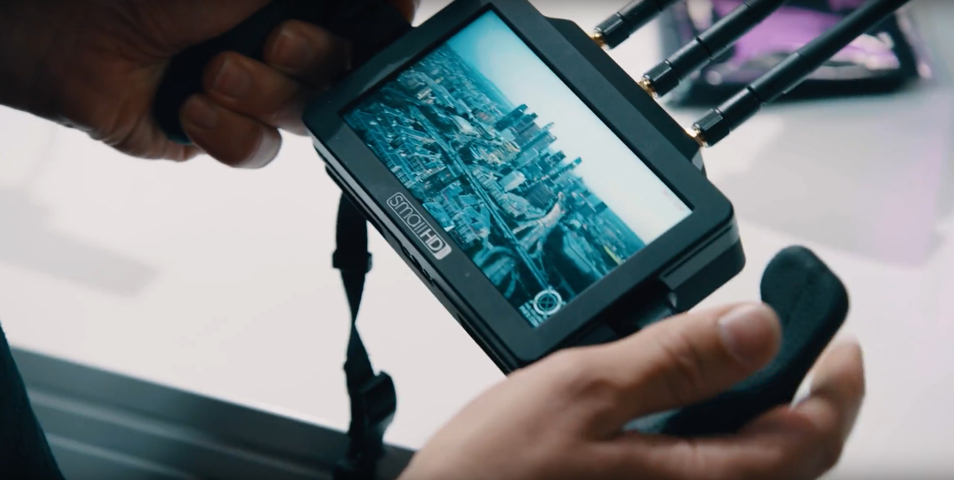 The Focus Bolt 500: about 350g without battery and really, really crisp RedShark