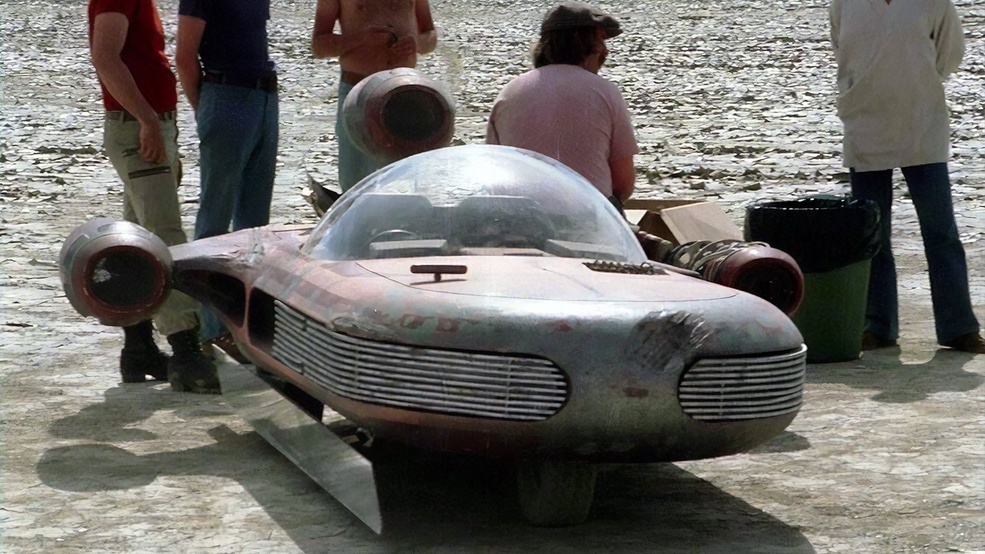 Sometimes the lowest tech methods work the best. Mirrors mounted beneath Luke Skywalker's Landspeeder achieved most of the effect of floating in-camera. Uncredited