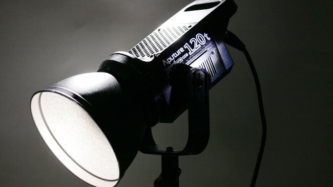 Aputure COB-120t RedShark News