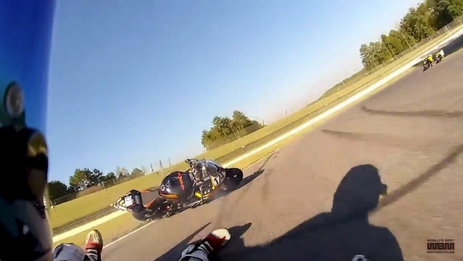 Silky smooth sliding at 60fps www.youtube.com/irnieracing