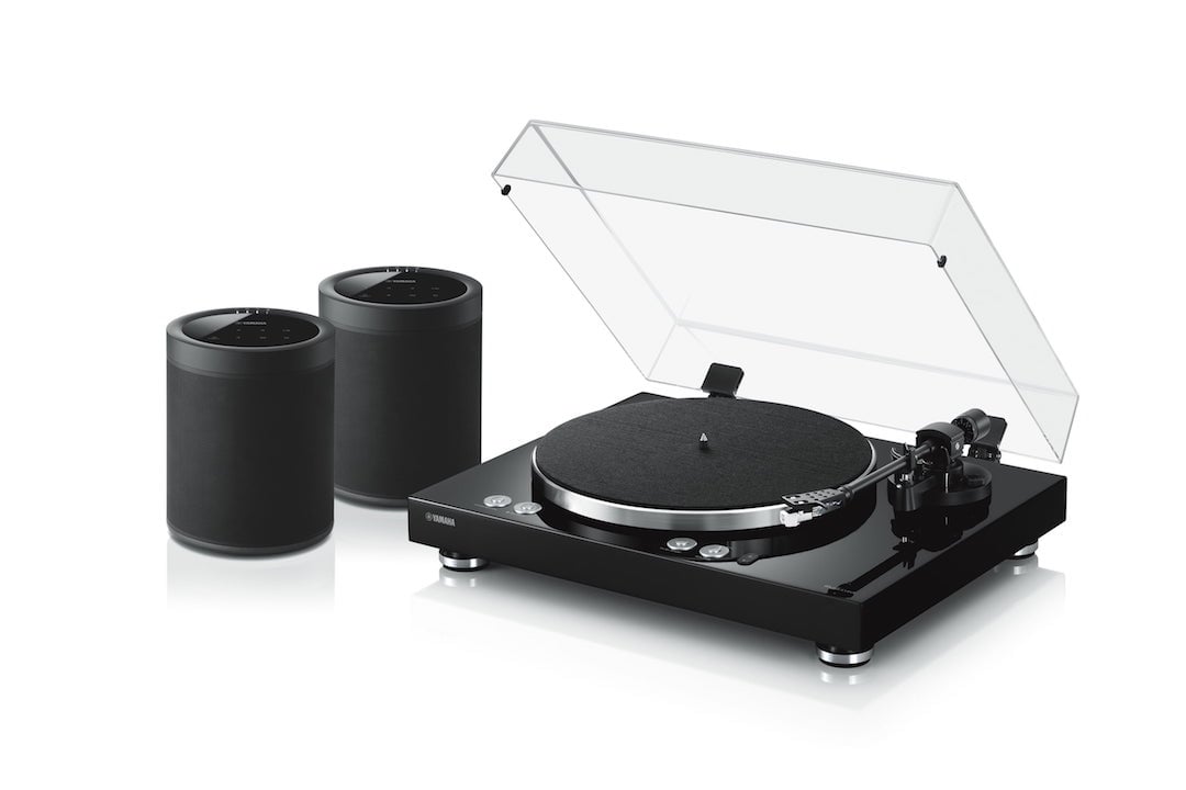 Look, no wires!. Well, apart from the power cord we guess... Yamaha