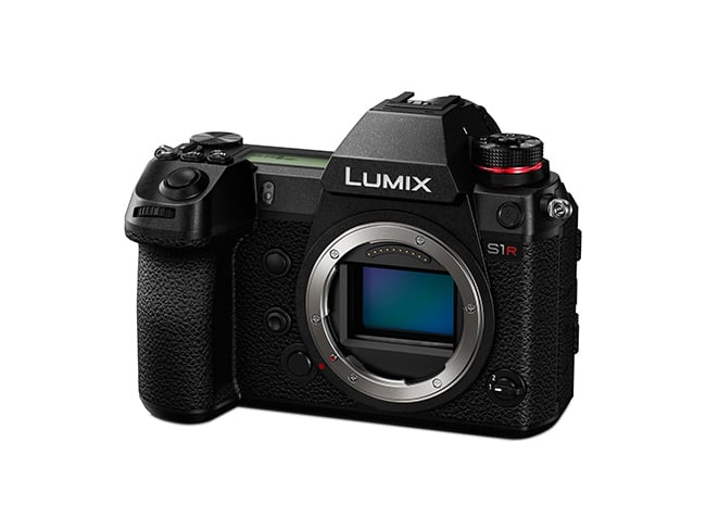 panasonic-full-frame-lumix-s1r-bodyslant-357230.jpg