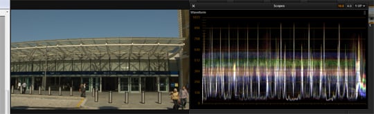 waveform peaks 709