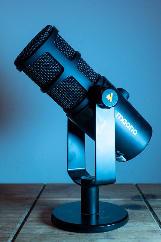 Maono PD400X Microphone Review - A Best Pick? Comparisons included! 