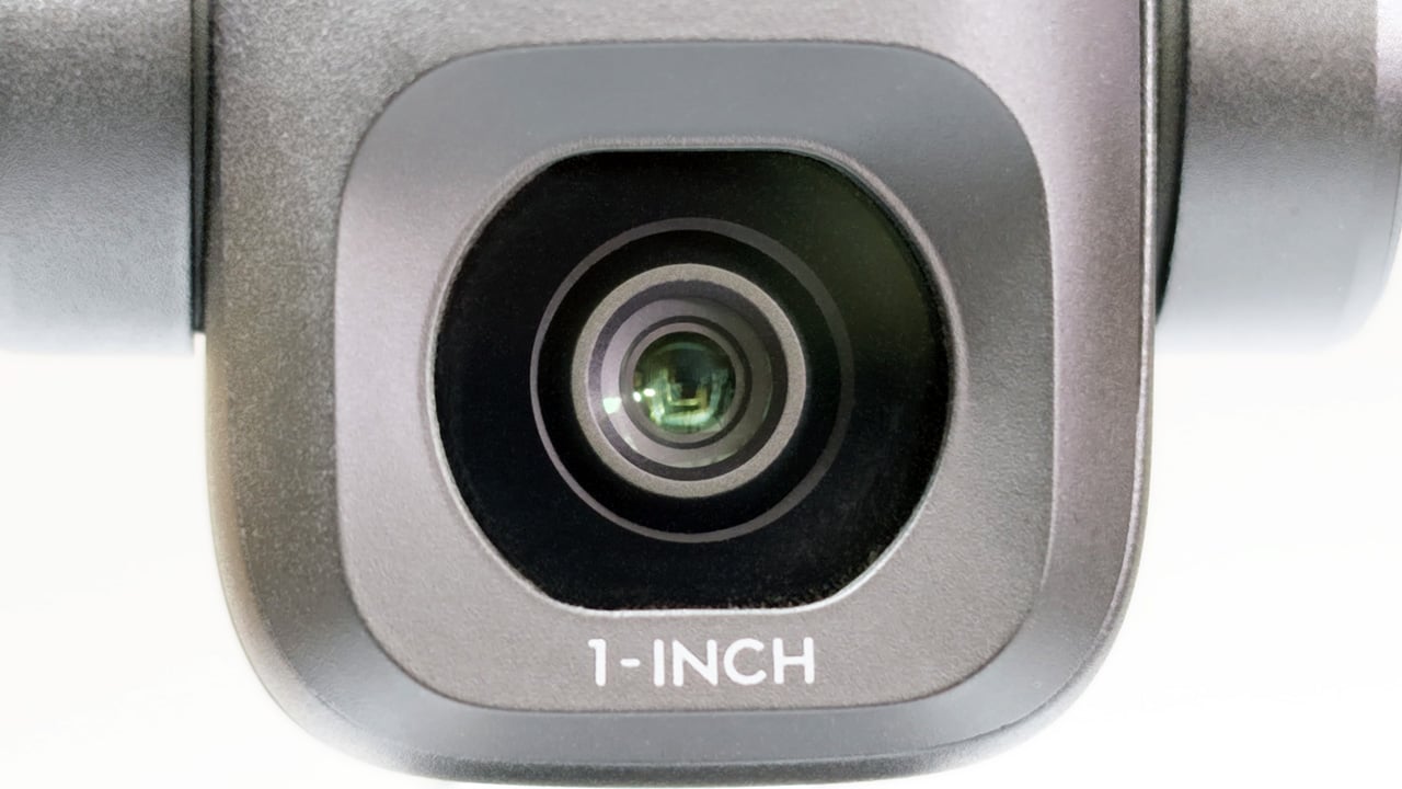 Pocket 4P 1-inch closeup