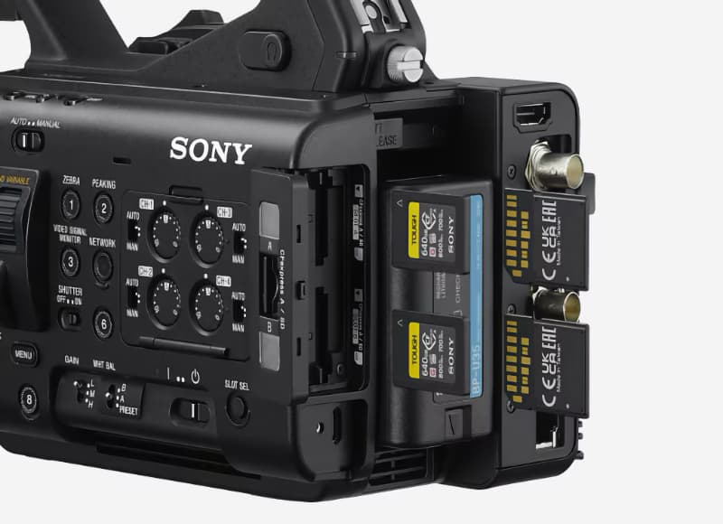 Sony PXW-Z300 dual cards