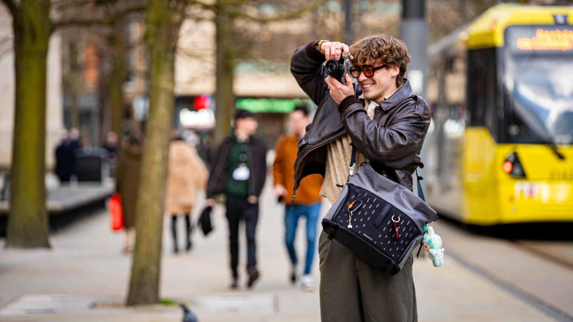 Uncover Messenger Bag