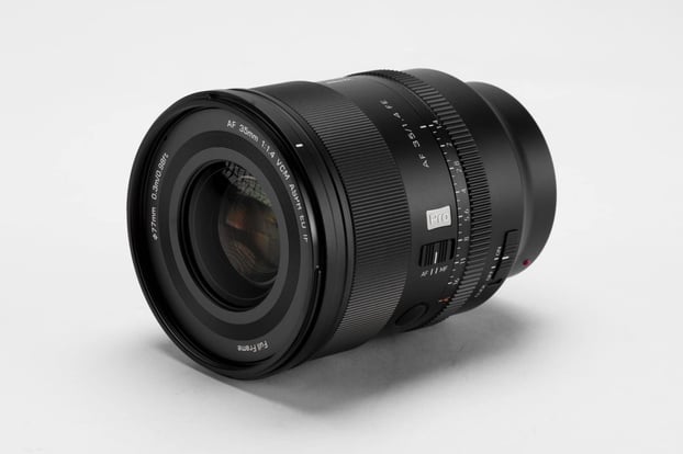 Viltrox_AF35mm_F1.4_Pro_FE_04