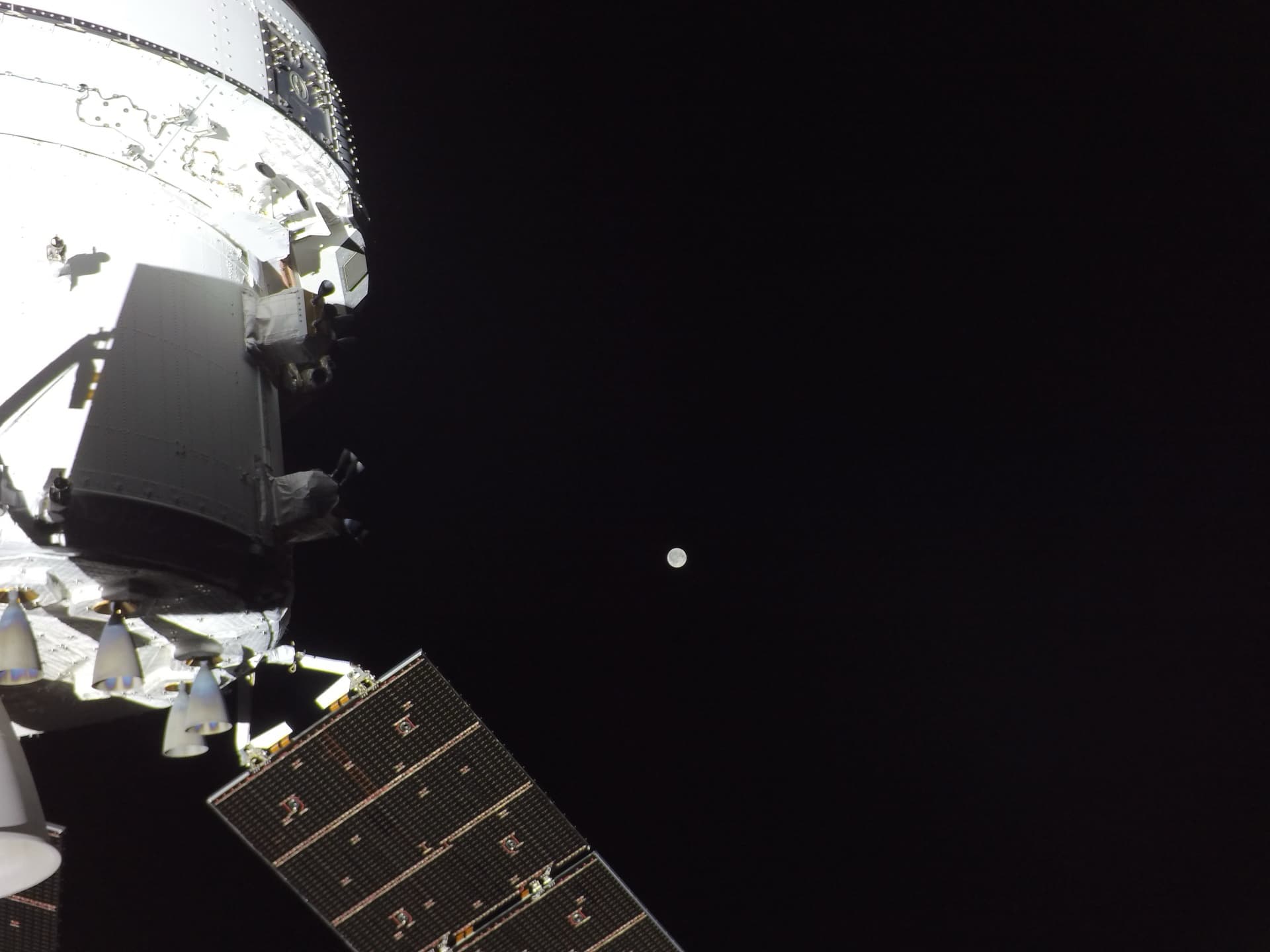 artemis orion gopro moon distance
