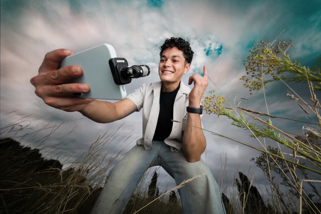 shure mv88 lifestyle