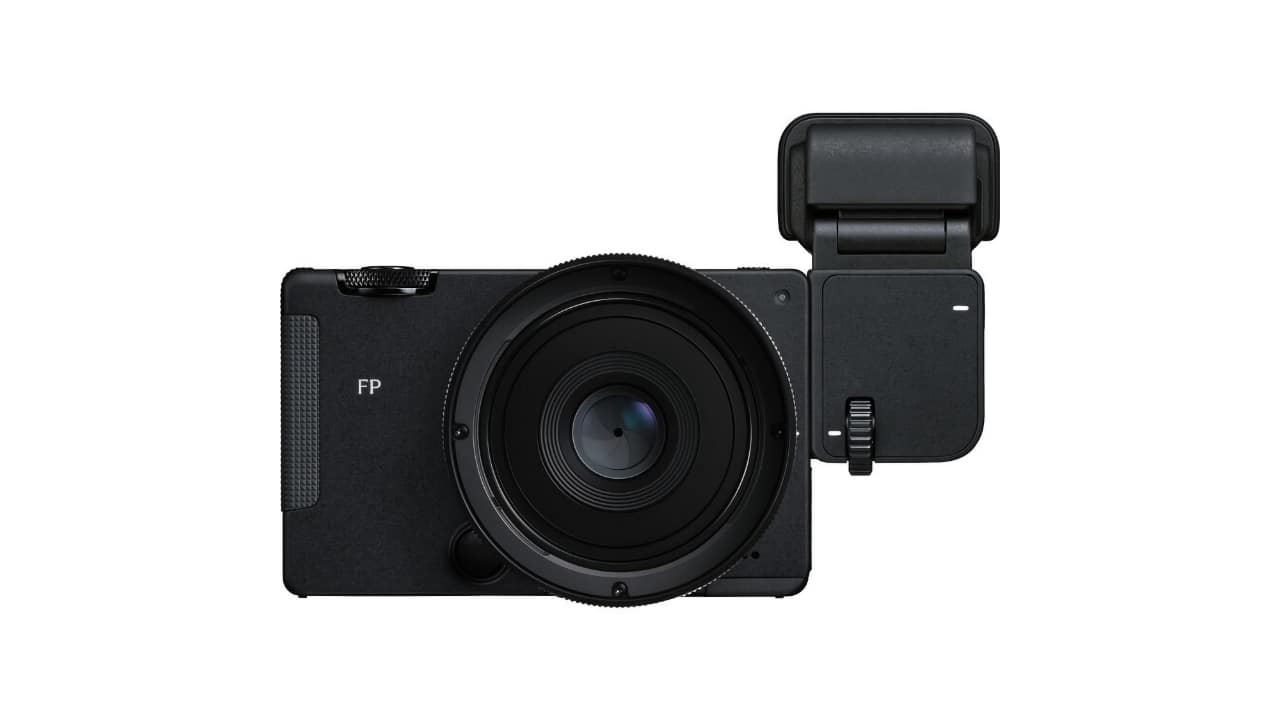 Sigma FP2 front view with the EVF-21 external electronic viewfinder attached to the side of the body