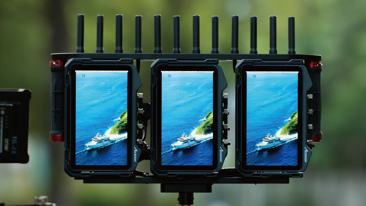 Three monitors, one cage, one battery: the new Accsoon CineView M7 Pro Triple-Monitor Kit