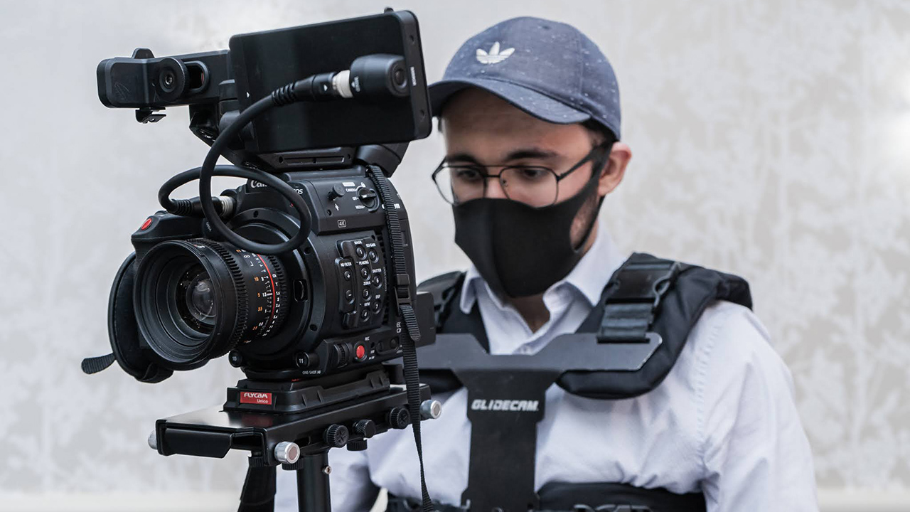  Sohrab Jafarzadeh preparing to film with full gear. Image: Artem Koker. 