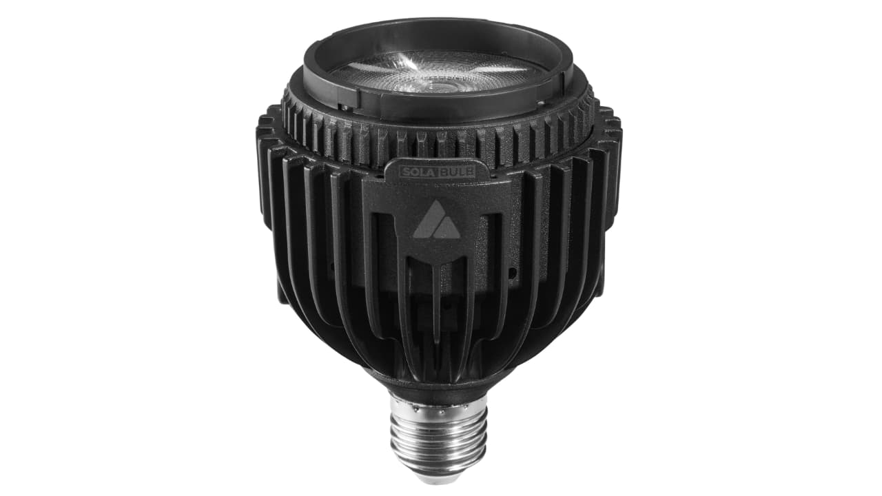 The new Astera SolaBulb: a lot of lighting in a familiar-looking body