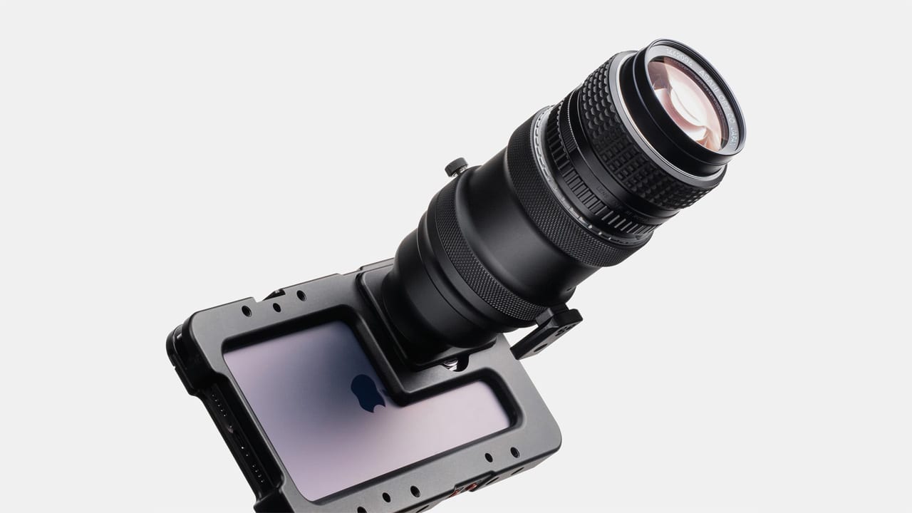 The Beastgrip lets you use SLR and DSLR lenses on your smartphone