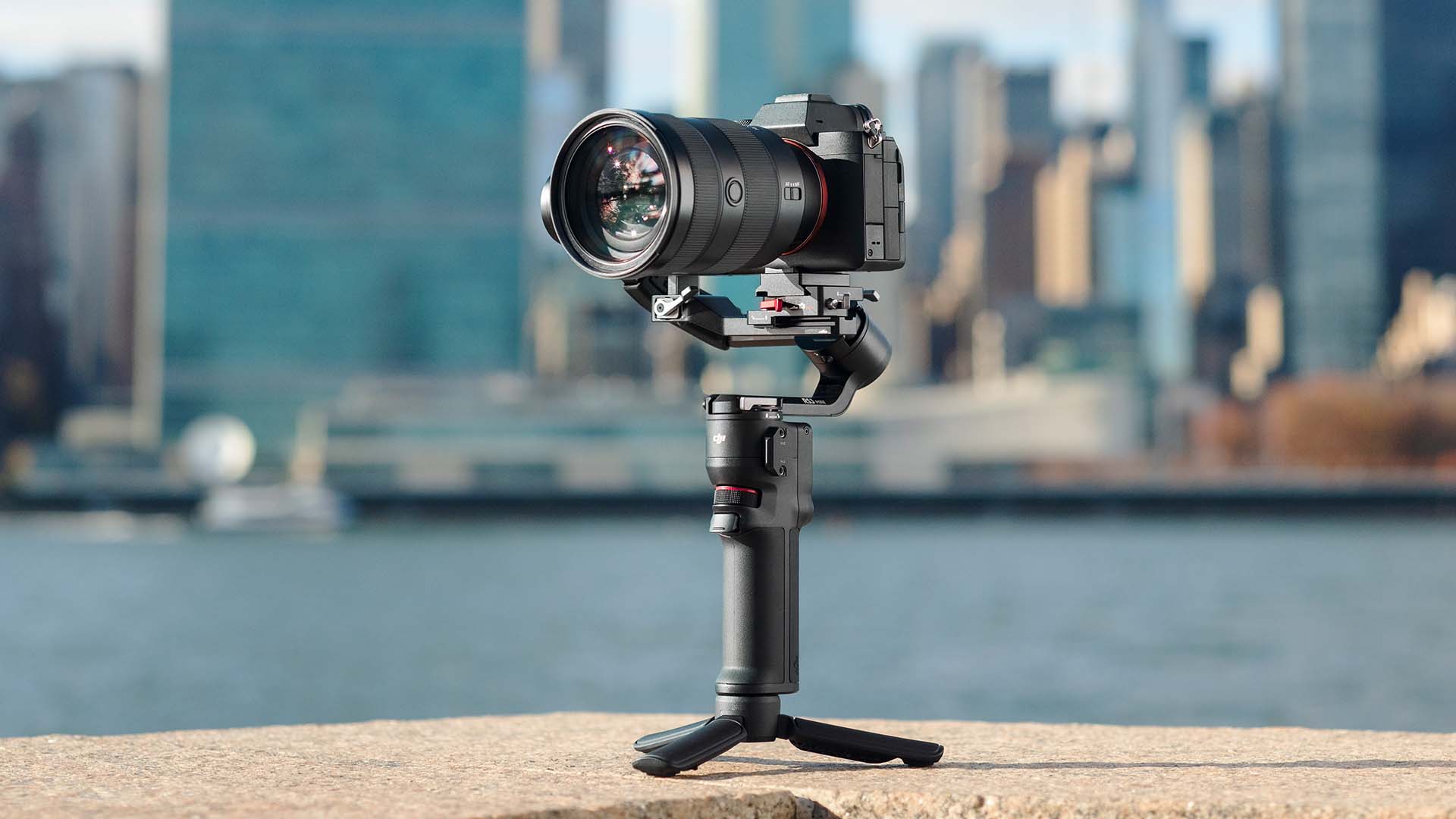 DJI RS 3 Mini announced: A new lightweight travel gimbal