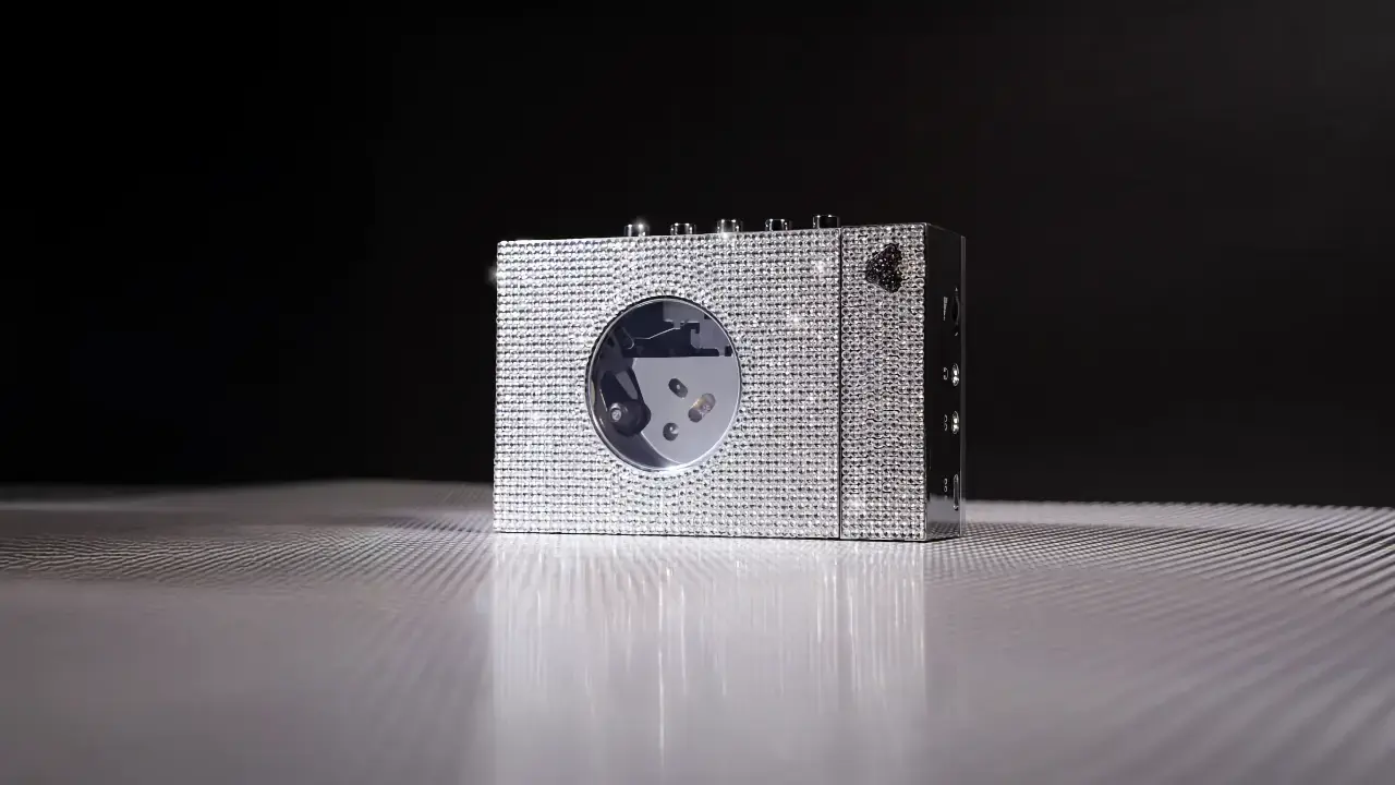 1980s tech in a 2025 casing. The WE-001 Duran Duran Special Edition