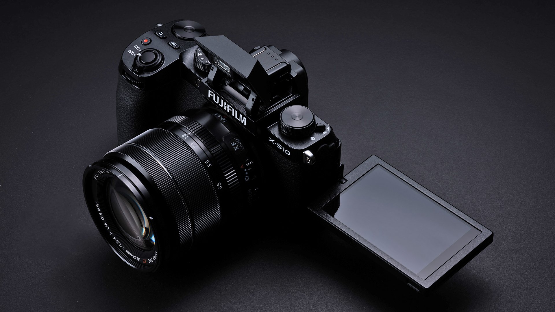 FUJIFILM's new X-S10 mirrorless camera. Image: FUJIFILM.