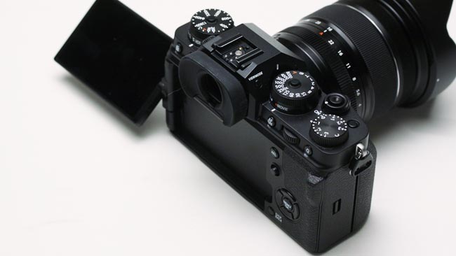 Fujifilm X-T4 flip-out LCD screen and top controls.