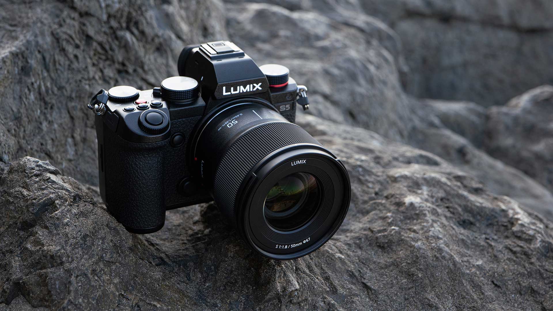 The new LUMIX S 50mm f/1.8 lens. Image: Viviana Galletta.