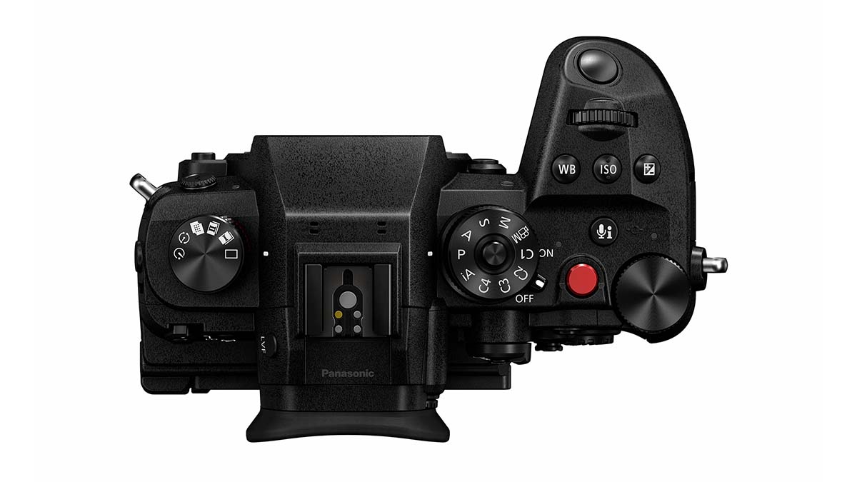 Top view of the Panasonic GH6. Image: Panasonic.