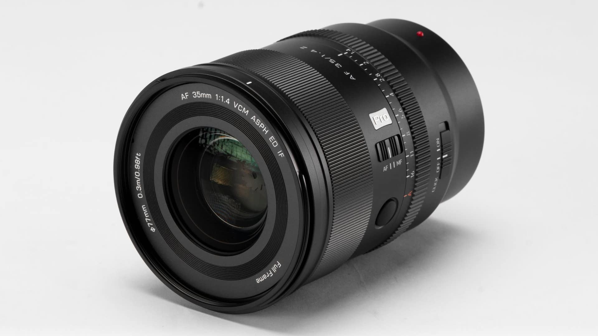 A wider option for the Viltrox F1.4 Pro line: the new AF 35mm F1.4 Pro