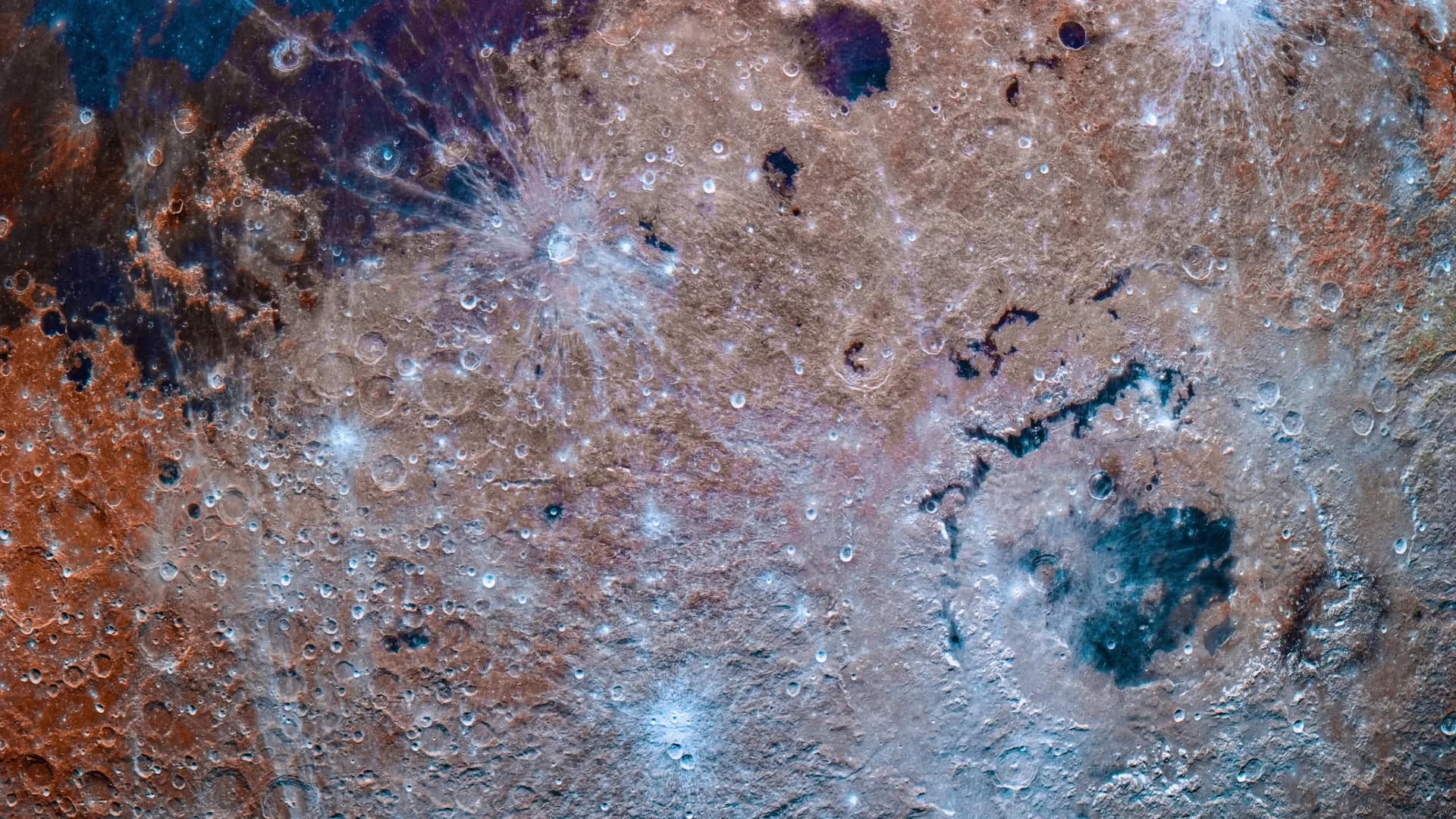 Astrophotographer Andrew McCarthy's stacked images reveal geological differences on the lunar surface. (Image credit: Andrew McCarthy/cosmicbackground.io)