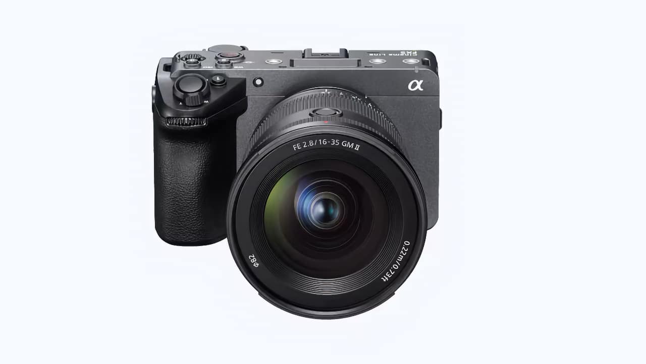 The Sony FX5: 